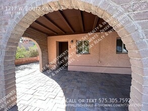 Building Photo - 1717 W Boutz Rd
