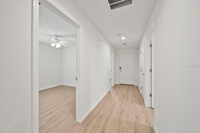 Foto del edificio - 41 Ponce Deleon Dr