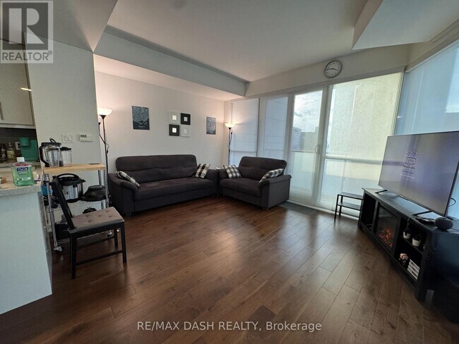 Photo du bâtiment - 1 The Esplanade