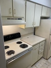 Building Photo - 315 Wymore Rd