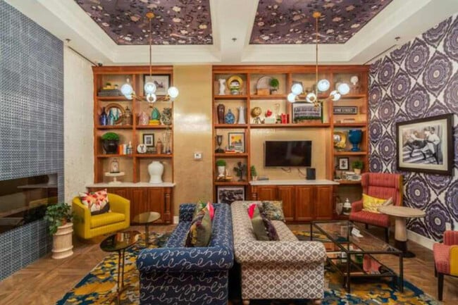 Building Photo - 309 Vine St