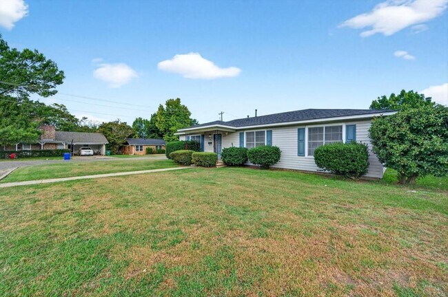 Foto del edificio - 707 Carver St