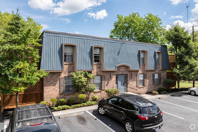 Foto del edificio - Castle Terrace Apartments