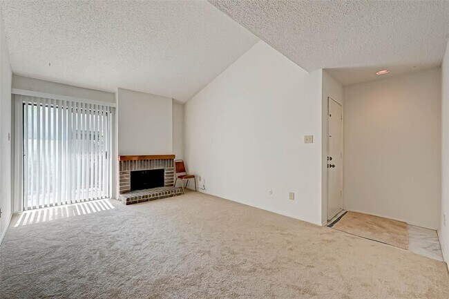 Foto del edificio - 10049 Westpark Dr