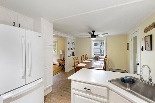 Foto del edificio - 189 N High St