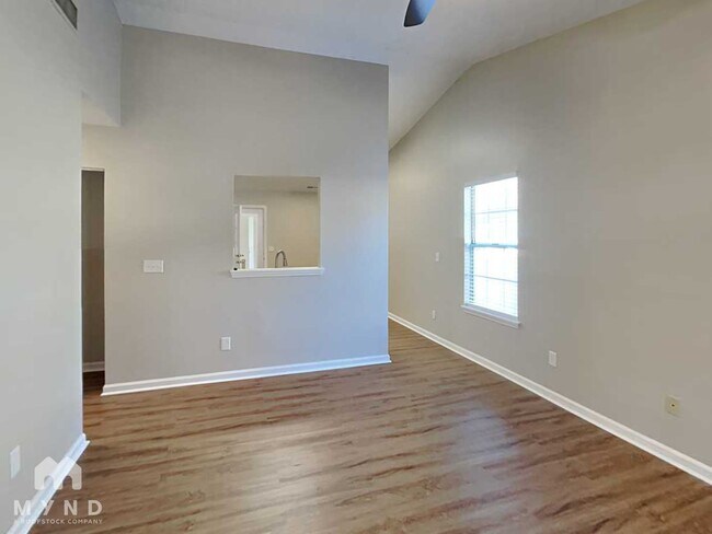 Foto del edificio - 103 Adlett Ln