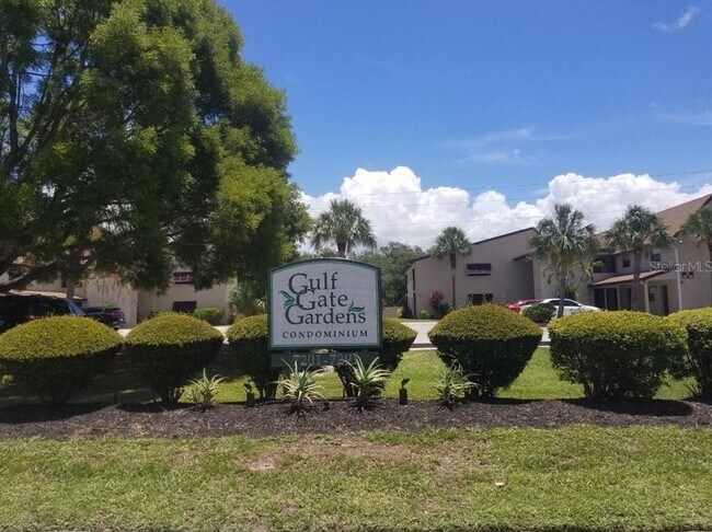 Foto del edificio - 7209 Cloister Dr