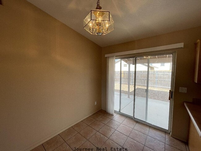 Building Photo - 4317 N Tonto Way