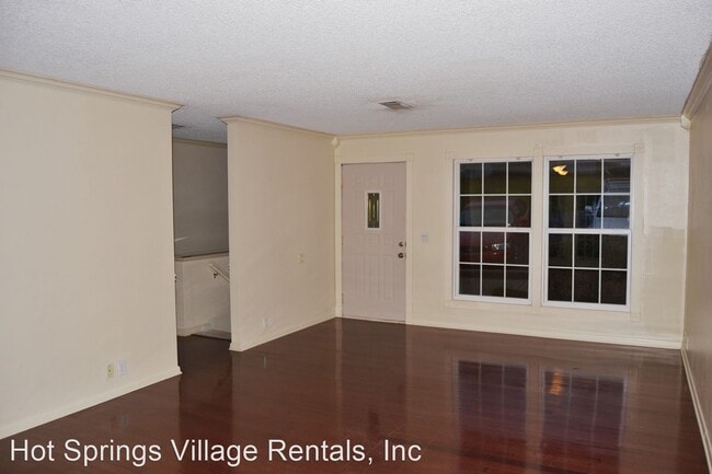 Building Photo - 3 br, 2 bath House - 12 Perralena Way