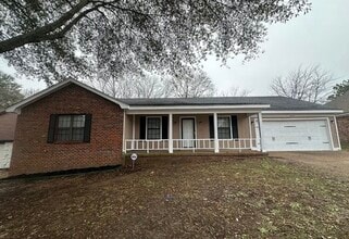 Building Photo - 4505 Stony Point Dr