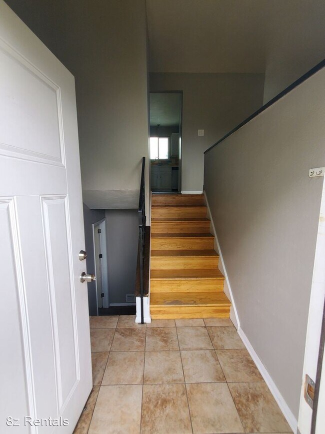Building Photo - 4 br, 2 bath House - 1643 Mount Evans Dr