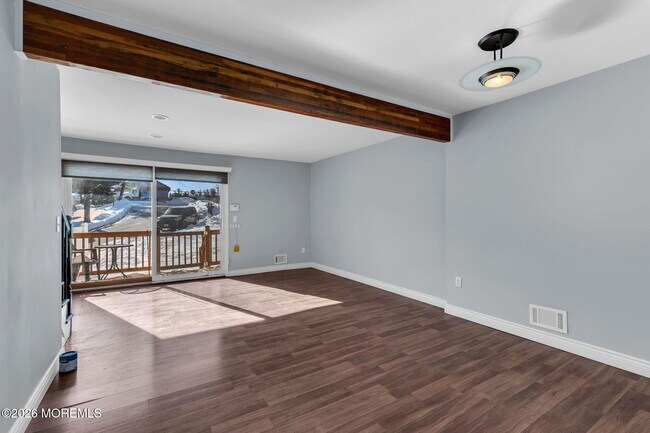 Foto del edificio - 54 Ellen Heath Dr