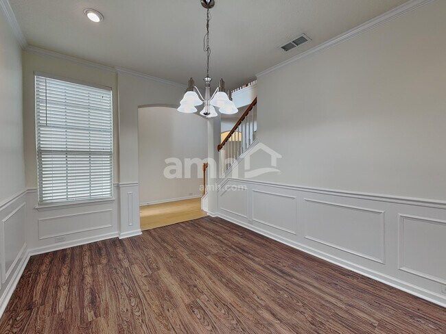 Foto del edificio - 240 Sweetbrier Branch Ln