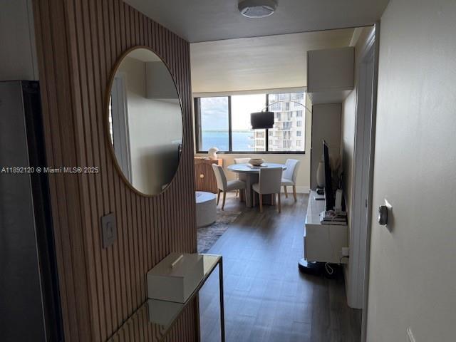 Foto del edificio - 540 Brickell Key Dr