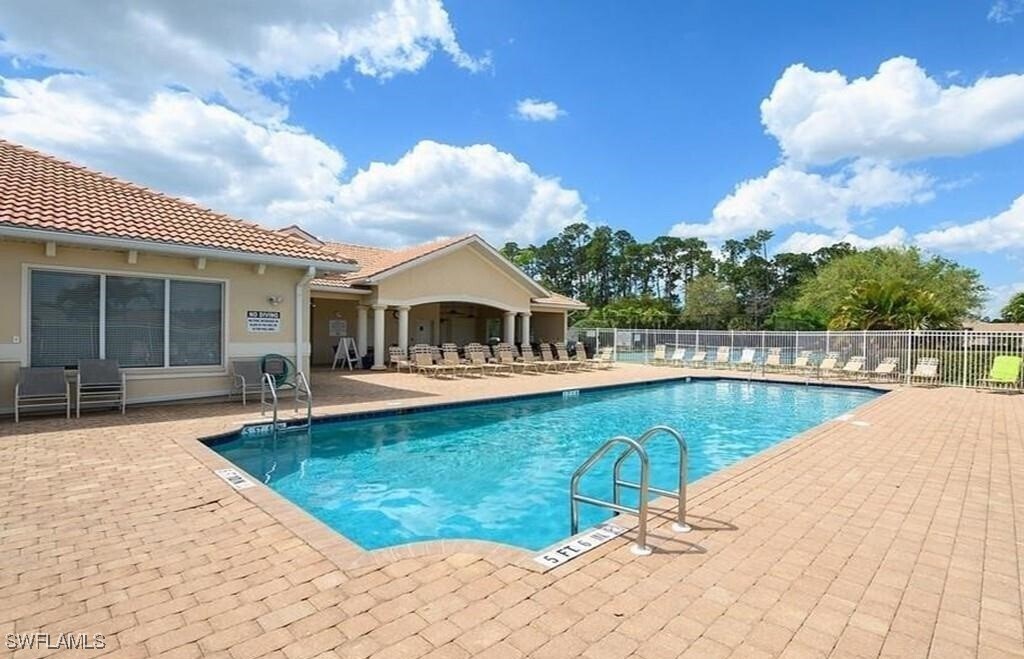 Foto del edificio - 7818 Great Heron Way