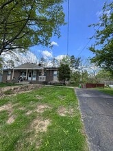 Building Photo - 4020 Vira Rd