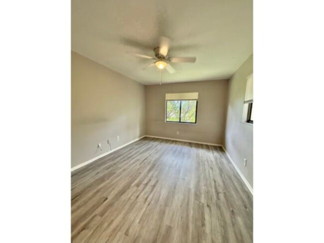 Foto del edificio - 2 Bedroom 2 Bath Apartments! Multiple Unit...