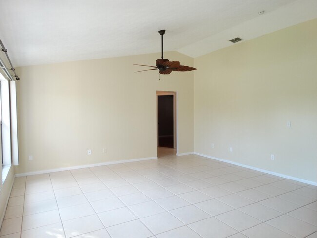 Foto del edificio - 2541 SW 38th Terrace