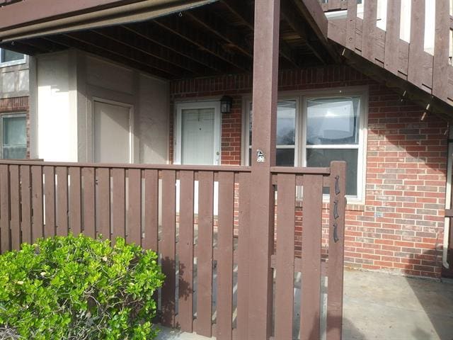Primary Photo - 1450 S Webb Rd