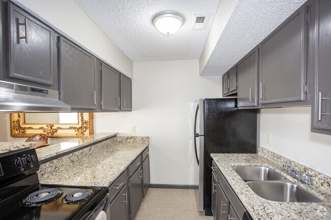 Kitchen(Updated)900 sq. ft. - Magnolia Lake Apartments