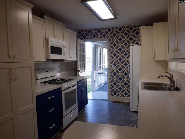 Foto del edificio - 2913 English Ave