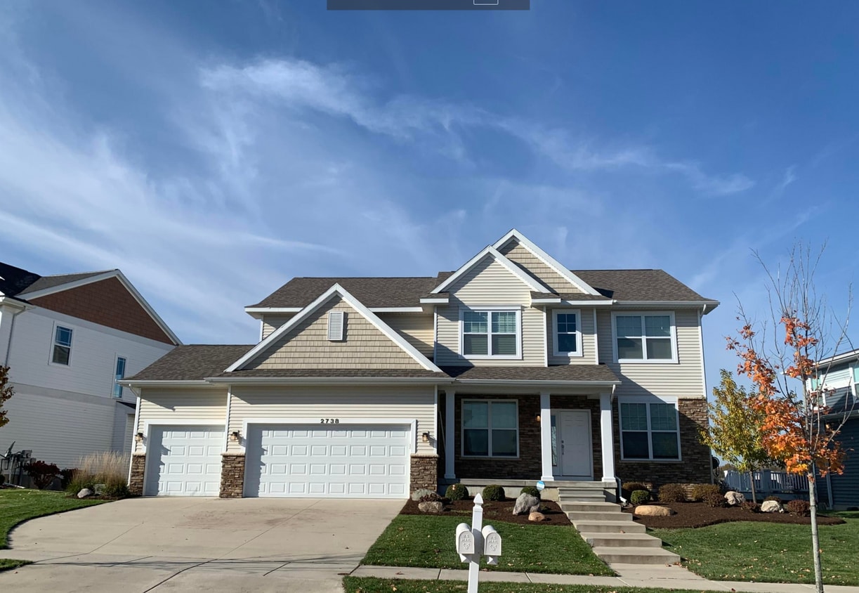 Photo - 2738 Kittansett Dr (Okemos, MI)