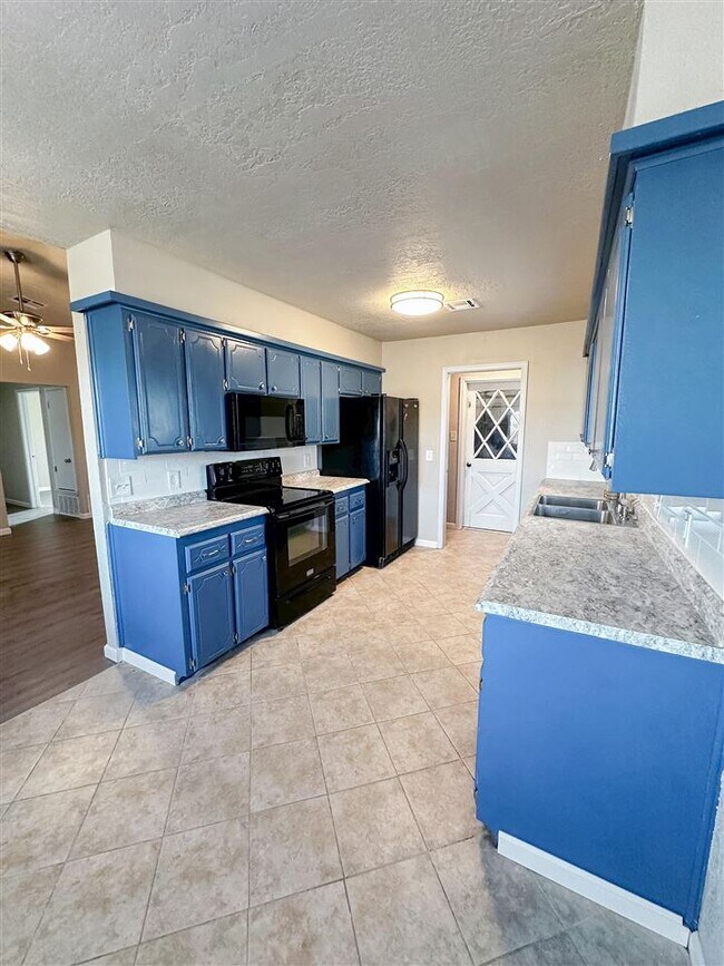 Foto del edificio - 7603 NW Andrews Ave