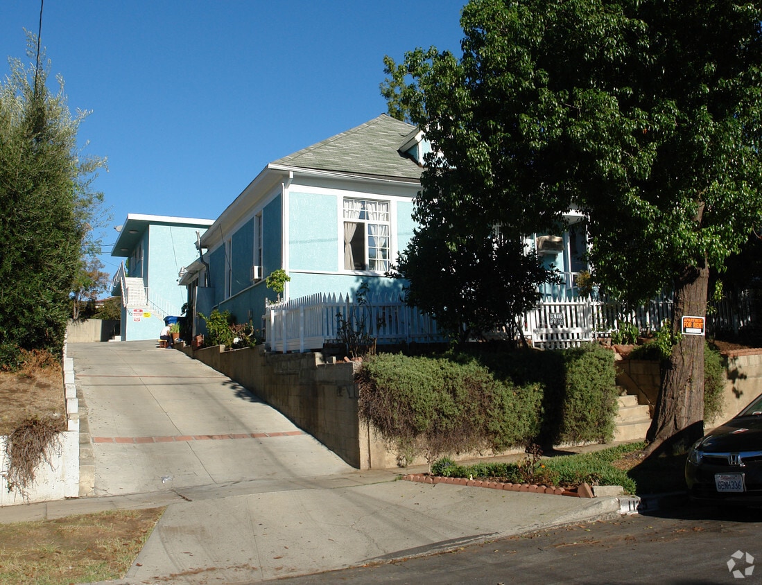 Primary Photo - 1123-1125 Waterloo St