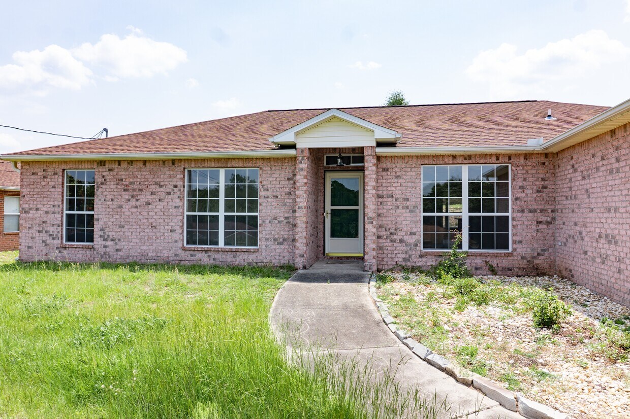 Foto principal - 465 Jillian Dr