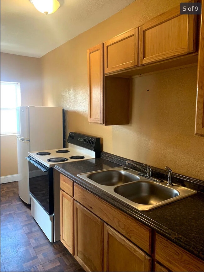 Building Photo - Paseo Garden