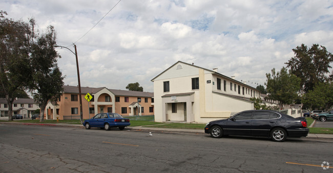 Building Photo - Carmelitos Housing