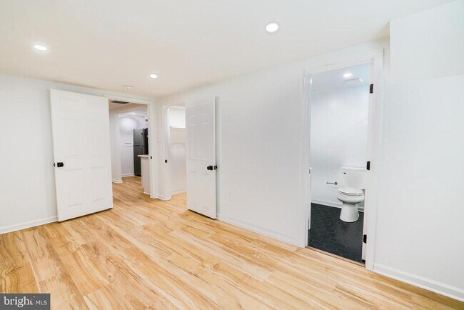Foto del edificio - 205 3rd St NE
