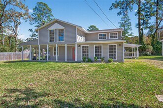 Building Photo - 1305 St Lawrence River Rd