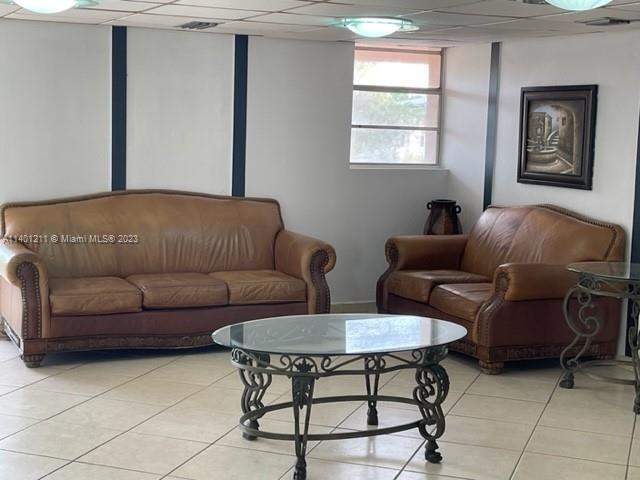 Foto del edificio - 5050 NW 7th St