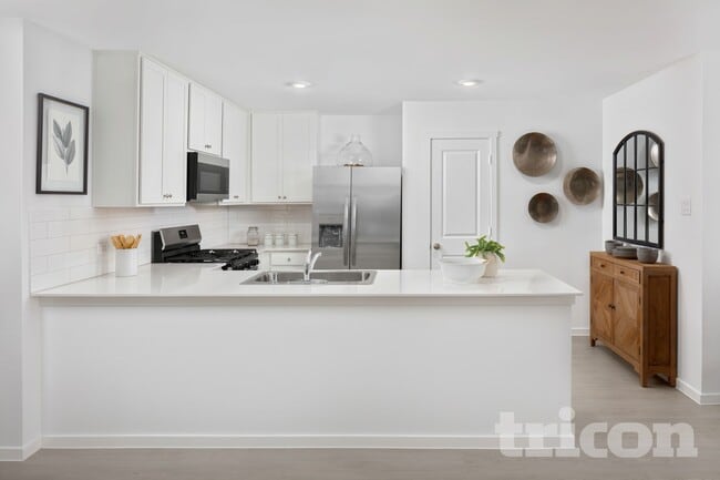 Building Photo - 15212 Bullfighter Blvd