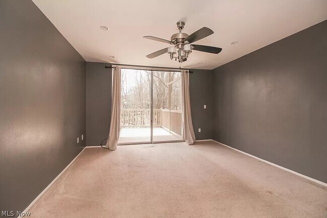 Living room - 6550 Chaffee Ct