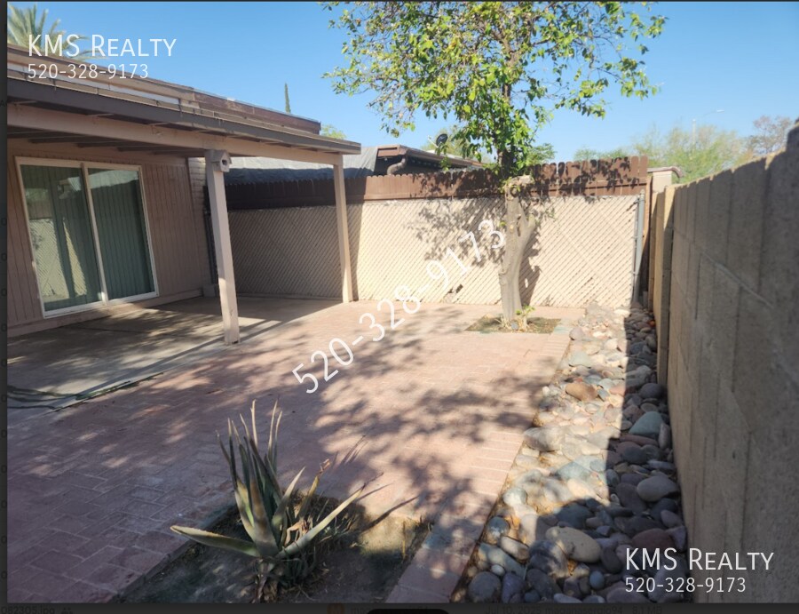 Foto principal - 860 W Wedwick St