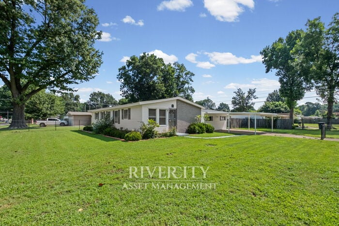 Photo - 5040 Colewood Ave (Memphis, TN)