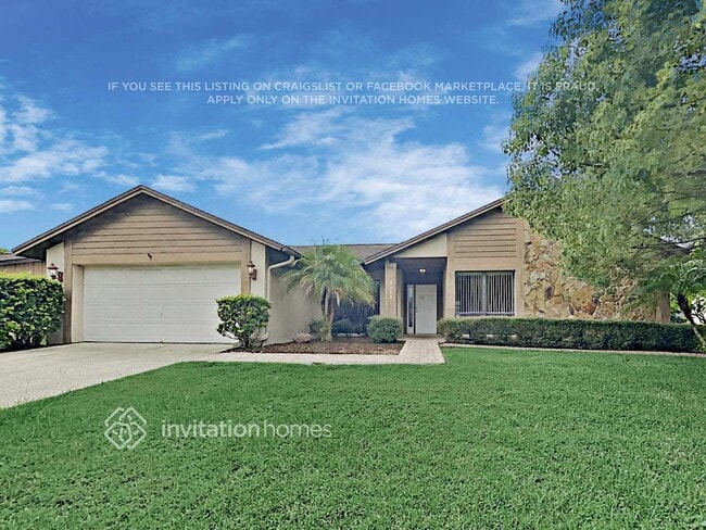Building Photo - 3922 Dunaire Dr