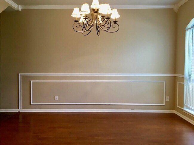 Foto del edificio - 3705 Eagles Nest St