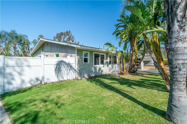 Foto del edificio - 633 S Vermont Ave