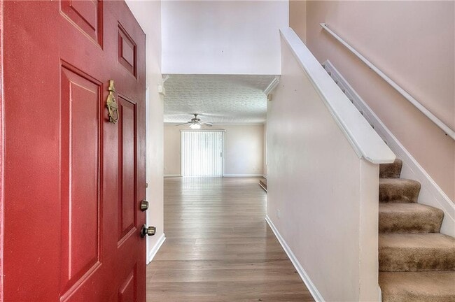 Foto del edificio - 665 Walnut Creek Dr NW