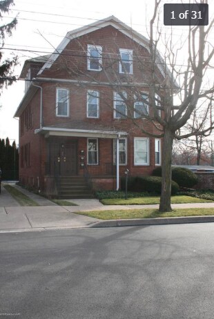 Exterior - 16 1st Ave