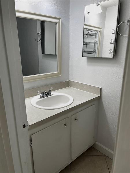 Foto del edificio - 8149 Lagos De Campo Blvd
