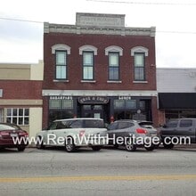 Building Photo - 130 W Montgomery St