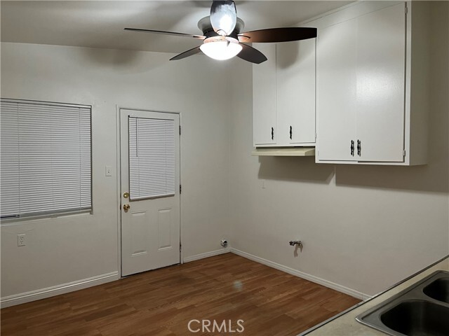 Building Photo - 6556 Chalet Dr