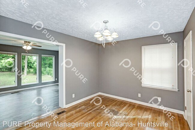 Building Photo - 5 br, 3 bath House - 3518 Inglewood Drive