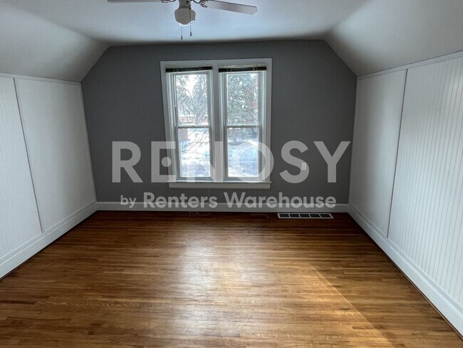 Building Photo - 745 21st St