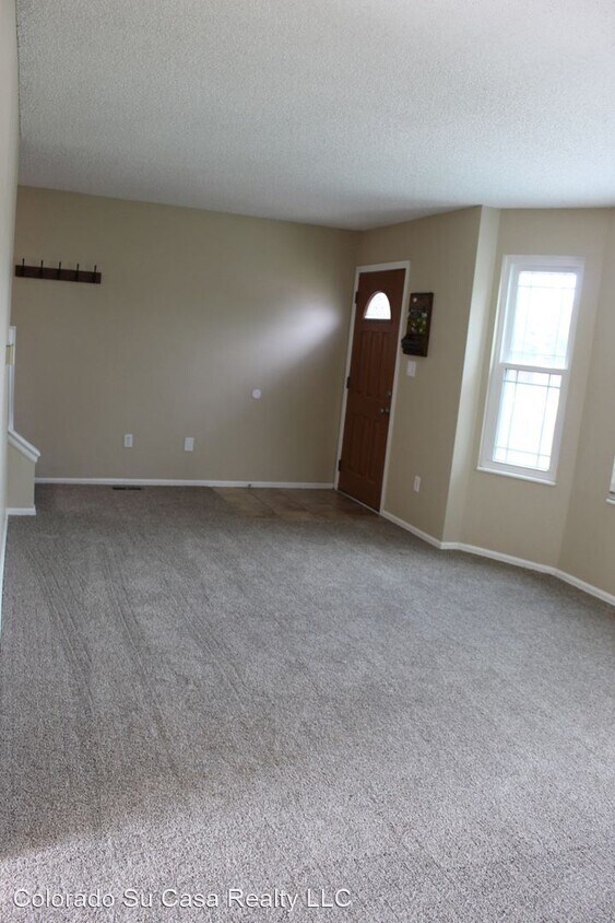 Primary Photo - 3 br, 3 bath House - 4878 Ridenour Dr.