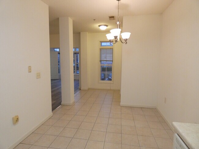 Building Photo - 2500 Friedland Pl